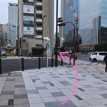 Cross towards Ramen Shop